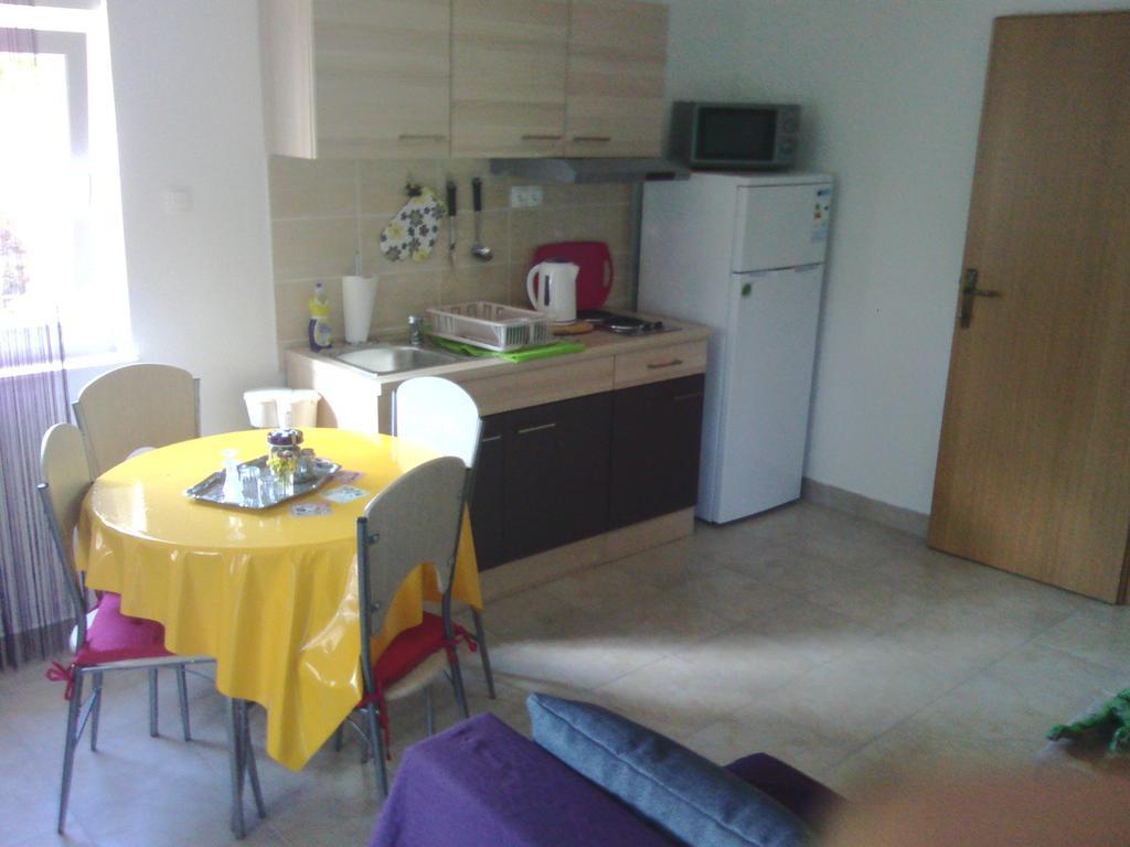 Apartments Krajici Kaštela Pokój zdjęcie