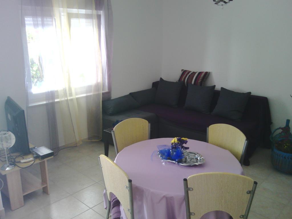 Apartments Krajici Kaštela Pokój zdjęcie