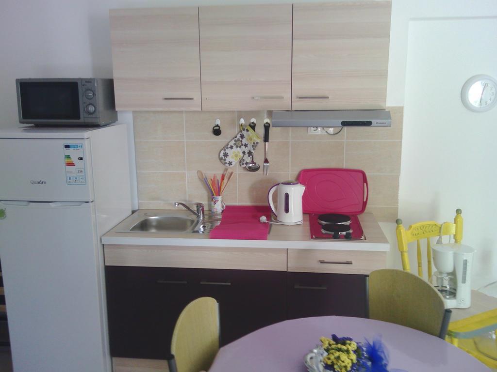 Apartments Krajici Kaštela Pokój zdjęcie